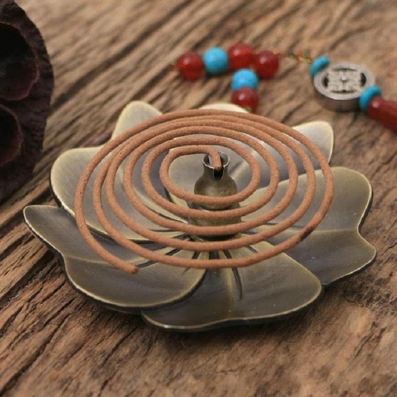 Vintage Alloy Incense Burner - Creative Sandalwood Furnace for Bedroom - Bronze